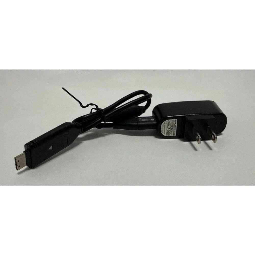 Genuine Samsung CB20U05A USB Data Cable +  SAC-47 Wall Charger